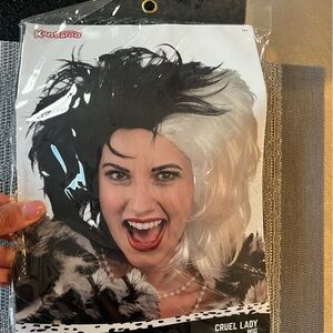 Women’s Cruella Deville costume